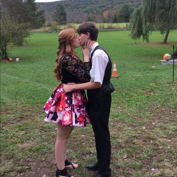 JCPenny Homecoming Dress! - Picture 3 of 4